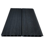 Sort rækværksbræt